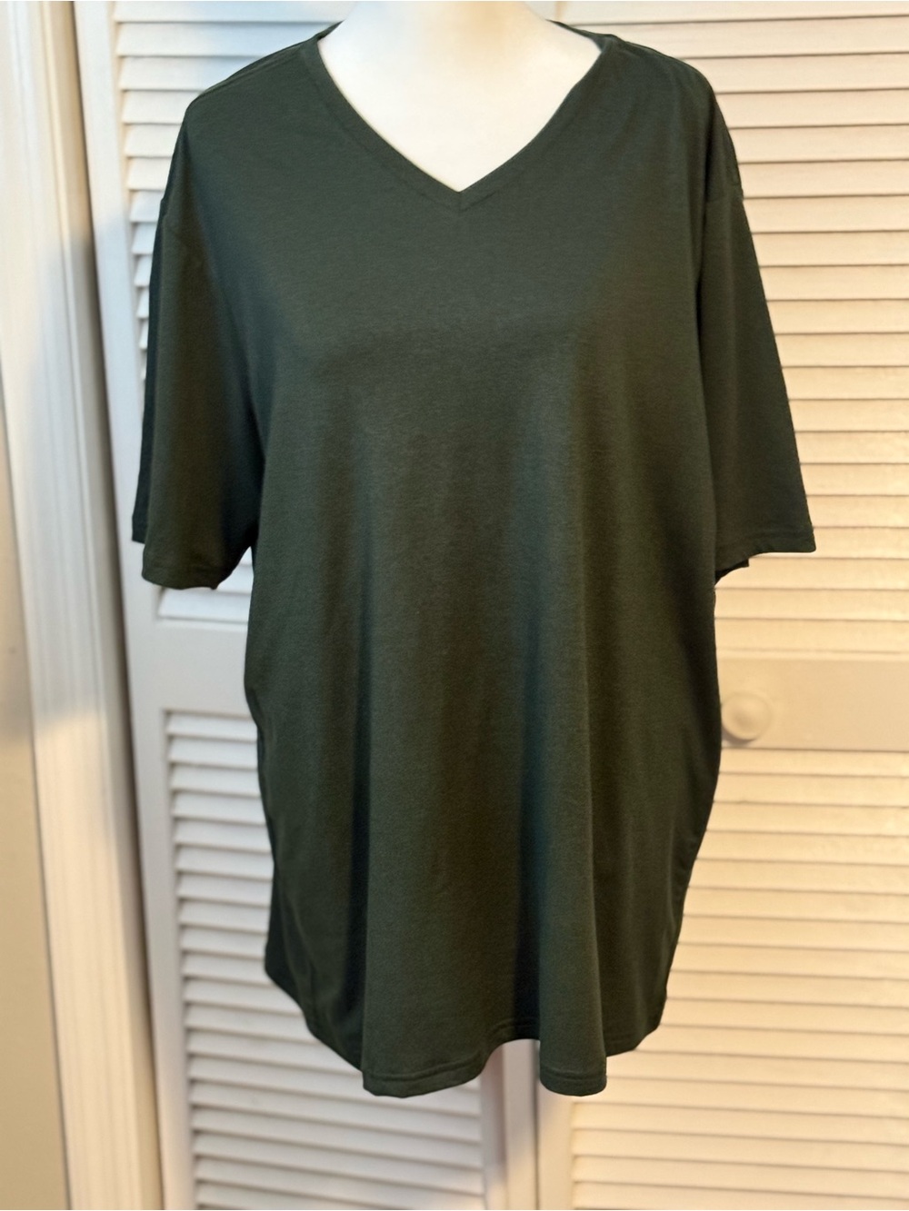 0.1 Algo Mens Peter Performance Green V Neck Short Sleeve T Shirt UV SPF 40